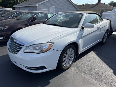 2012 Chrysler 200 Series Touring  Convertible - Photo 1 - Millstadt, IL 62260