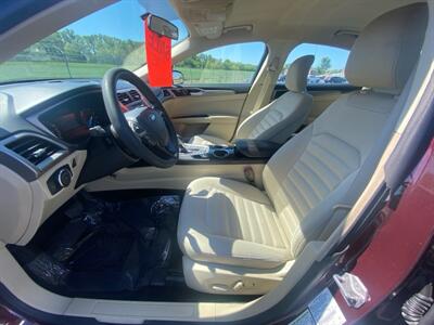 2013 Ford Fusion SE   - Photo 9 - Cahokia, IL 62206