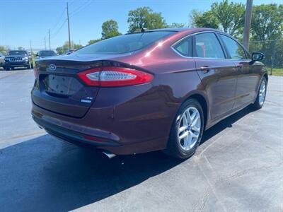 2013 Ford Fusion SE   - Photo 5 - Cahokia, IL 62206