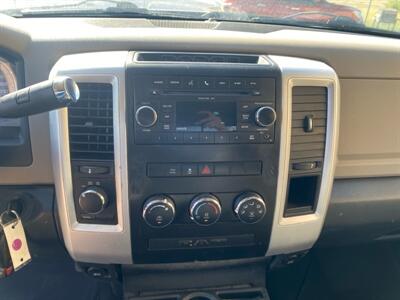 2010 Dodge Ram 1500 SLT   - Photo 12 - Cahokia, IL 62206