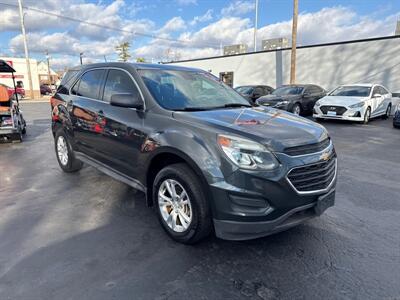 2017 Chevrolet Equinox LS   - Photo 3 - Millstadt, IL 62260