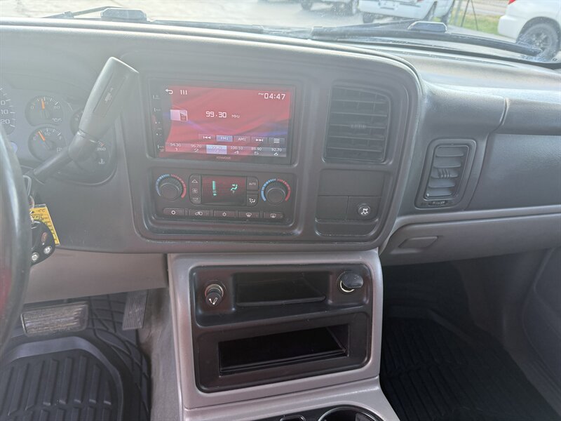 2006 Chevrolet Avalanche LT 1500 LT 1500 4dr Crew Cab - Photo 14 - Cahokia, IL 62206