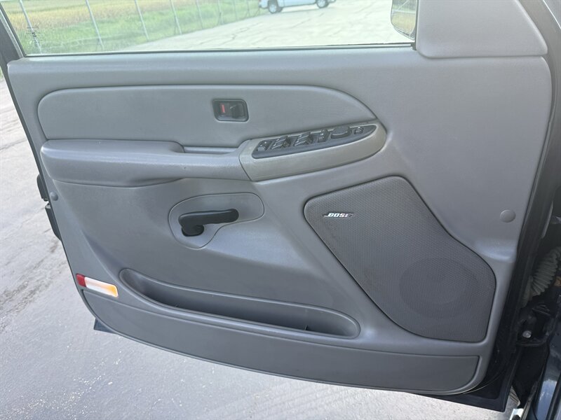 2006 Chevrolet Avalanche LT 1500 LT 1500 4dr Crew Cab - Photo 16 - Cahokia, IL 62206