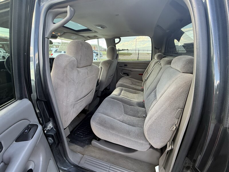 2006 Chevrolet Avalanche LT 1500 LT 1500 4dr Crew Cab - Photo 11 - Cahokia, IL 62206