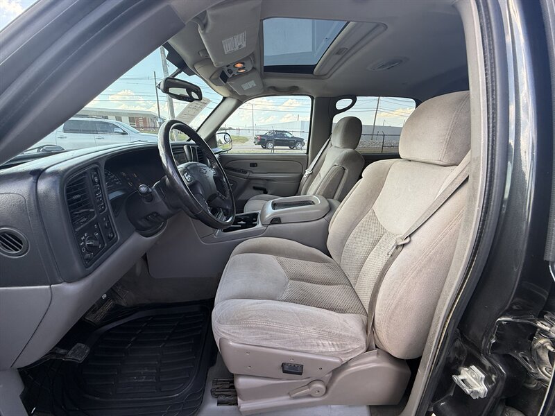 2006 Chevrolet Avalanche LT 1500 LT 1500 4dr Crew Cab - Photo 10 - Cahokia, IL 62206