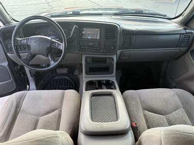 2006 Chevrolet Avalanche LT 1500 LT 1500 4dr Crew Cab - Photo 12 - Cahokia, IL 62206