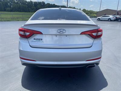 2015 Hyundai SONATA SE   - Photo 6 - Cahokia, IL 62206