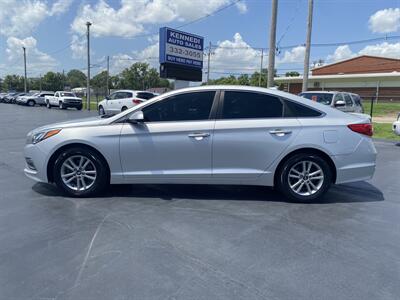 2015 Hyundai SONATA SE   - Photo 4 - Cahokia, IL 62206