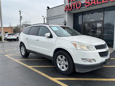 2011 Chevrolet Traverse LT - Photo 2 - Fairview Heights, IL 62208