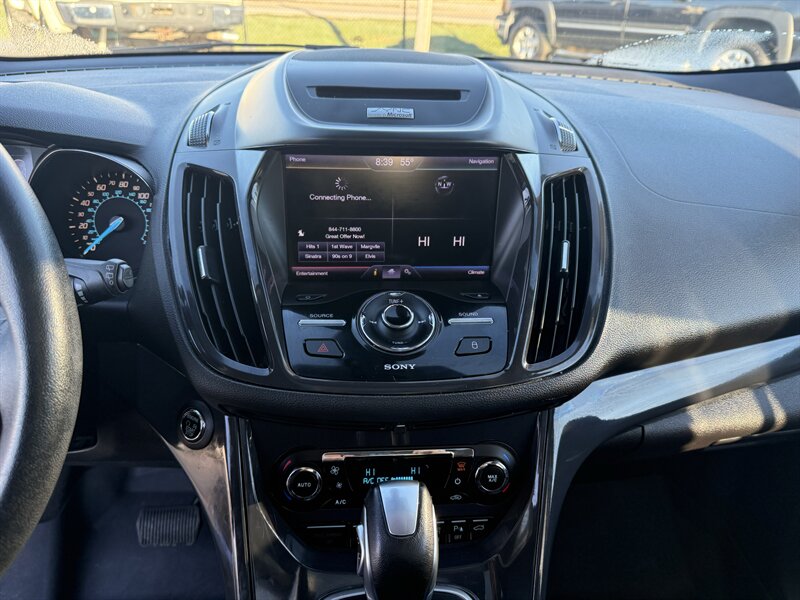 2013 Ford Escape Titanium - Photo 13 - Cahokia, IL 62206