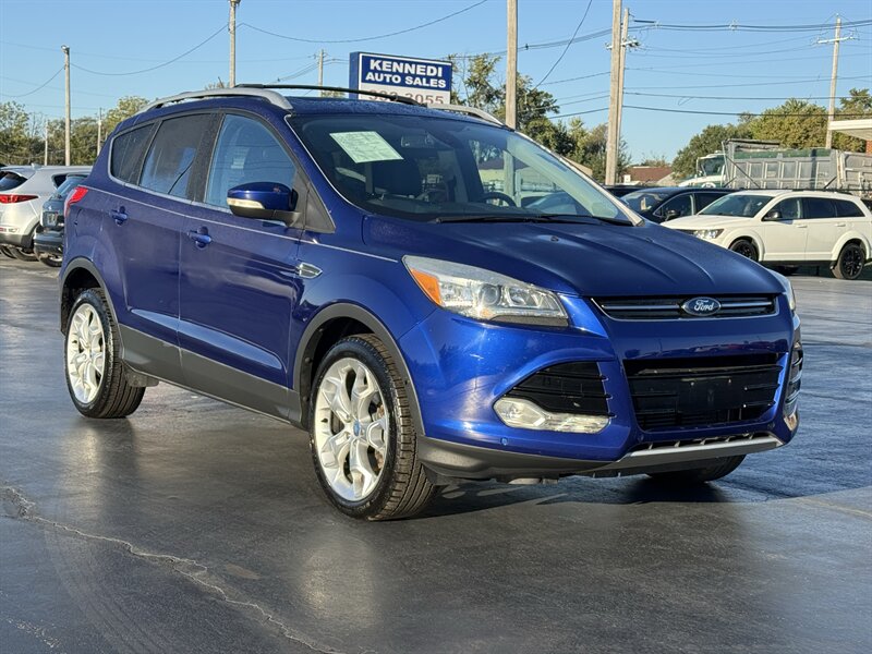 2013 Ford Escape Titanium - Photo 4 - Cahokia, IL 62206