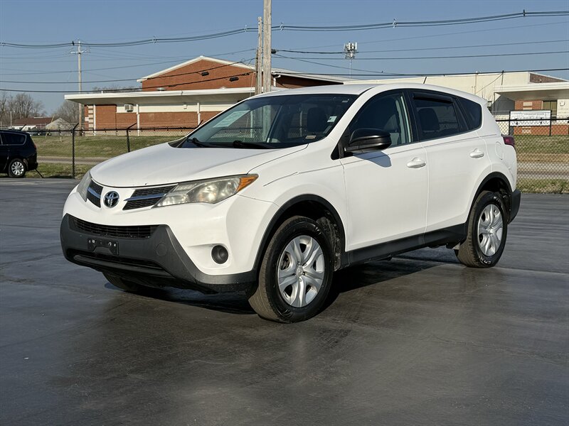 2014 Toyota RAV4 LE   - Photo 1 - Cahokia, IL 62206