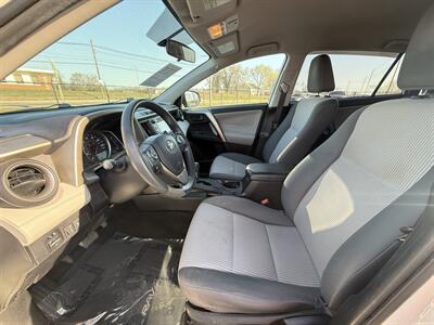 2014 Toyota RAV4 LE   - Photo 9 - Cahokia, IL 62206