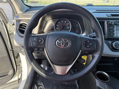 2014 Toyota RAV4 LE   - Photo 12 - Cahokia, IL 62206