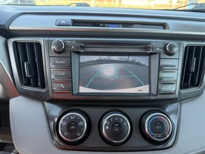 2014 Toyota RAV4 LE   - Photo 16 - Cahokia, IL 62206