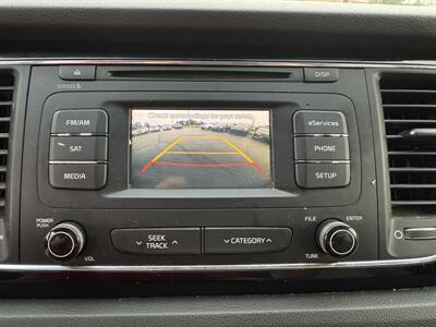2016 Kia Sedona EX - Photo 16 - Cahokia, IL 62206