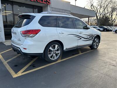 2015 Nissan Pathfinder S - Photo 4 - Fairview Heights, IL 62208