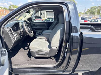 2015 RAM 1500 4x4 Express   - Photo 11 - Millstadt, IL 62260
