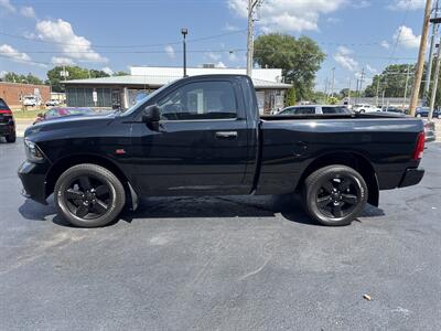 2015 RAM 1500 4x4 Express   - Photo 7 - Millstadt, IL 62260