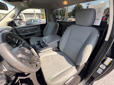 2015 RAM 1500 4x4 Express   - Photo 13 - Millstadt, IL 62260