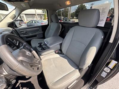 2015 RAM 1500 4x4 Express   - Photo 12 - Millstadt, IL 62260