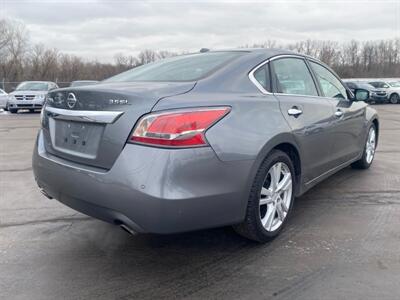 2015 Nissan Altima 3.5 S   - Photo 5 - Cahokia, IL 62206