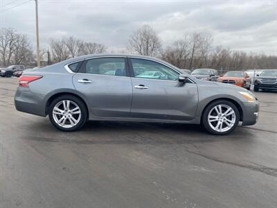 2015 Nissan Altima 3.5 S   - Photo 4 - Cahokia, IL 62206