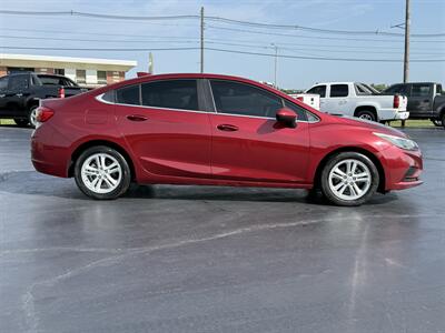 2018 Chevrolet Cruze LT Auto   - Photo 5 - Cahokia, IL 62206