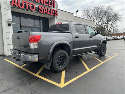 2013 Toyota Tundra Grade   - Photo 4 - Fairview Heights, IL 62208