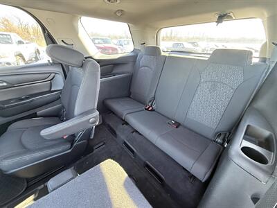 2015 GMC Acadia SLE-2   - Photo 11 - Cahokia, IL 62206