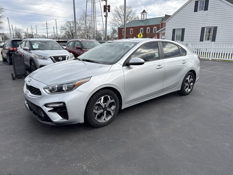 2021 Kia Forte LXS   - Photo 1 - Millstadt, IL 62260