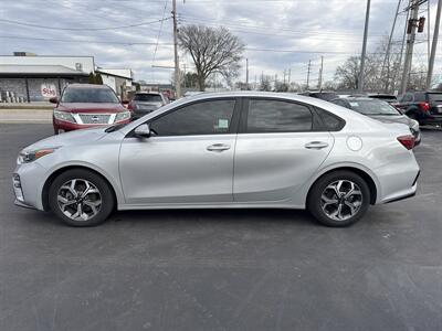 2021 Kia Forte LXS   - Photo 5 - Millstadt, IL 62260
