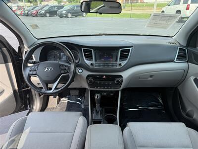 2016 Hyundai TUCSON Eco - Photo 13 - Cahokia, IL 62206