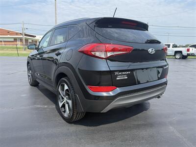 2016 Hyundai TUCSON Eco - Photo 9 - Cahokia, IL 62206