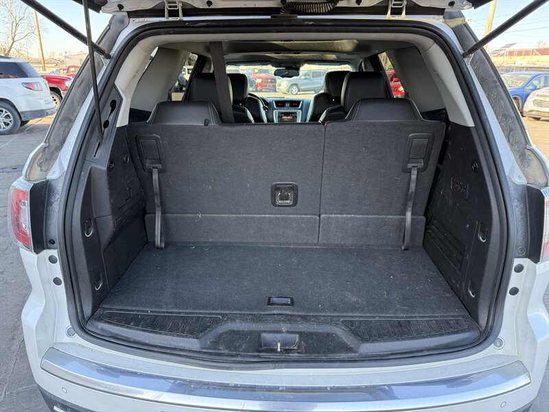 2017 GMC Acadia Limited - Photo 18 - Cahokia, IL 62206