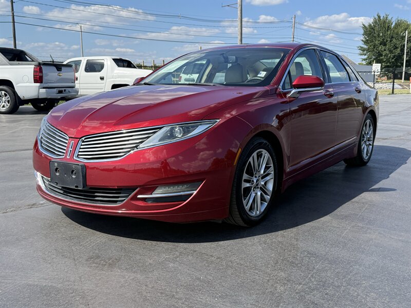 2013 Lincoln MKZ/Zephyr   - Photo 1 - Cahokia, IL 62206