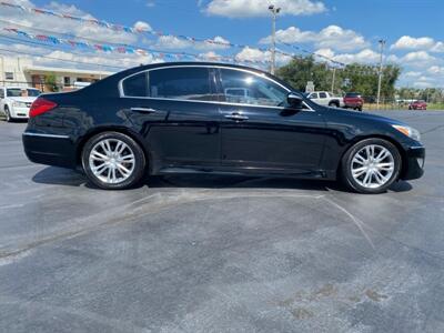 2012 Hyundai Genesis 3.8L V6   - Photo 6 - Cahokia, IL 62206