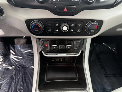 2021 GMC Terrain SLT - Photo 13 - Cahokia, IL 62206
