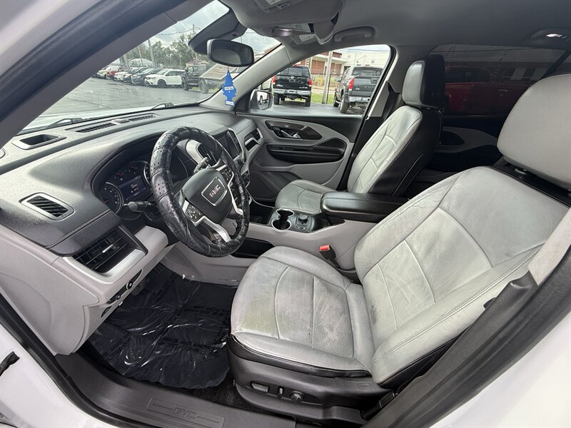 2021 GMC Terrain SLT - Photo 8 - Cahokia, IL 62206