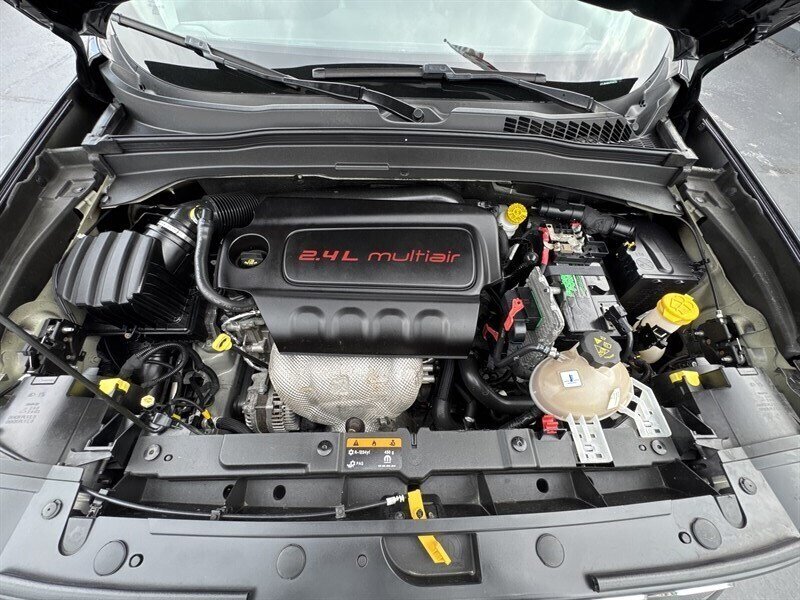 2018 Jeep Renegade Sport - Photo 13 - Millstadt, IL 62260