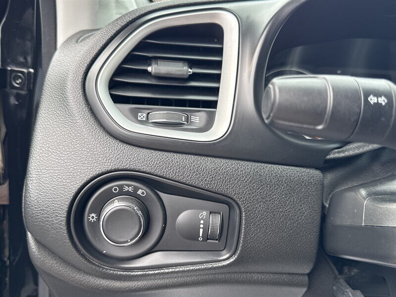 2018 Jeep Renegade Sport - Photo 20 - Millstadt, IL 62260