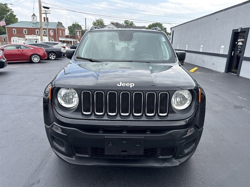 2018 Jeep Renegade Sport - Photo 2 - Millstadt, IL 62260