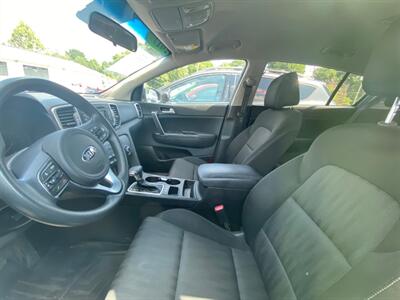2017 Kia Sportage LX   - Photo 4 - Belleville, IL 62226