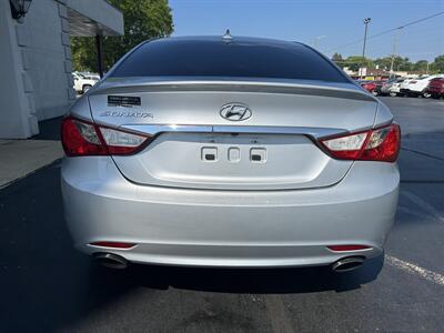 2013 Hyundai SONATA SE   - Photo 7 - Fairview Heights, IL 62208