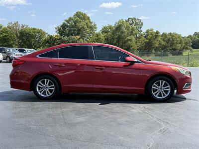 2017 Hyundai SONATA SE   - Photo 5 - Cahokia, IL 62206