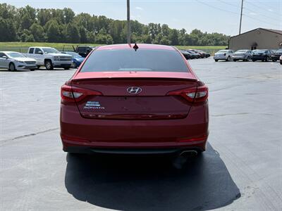 2017 Hyundai SONATA SE   - Photo 7 - Cahokia, IL 62206