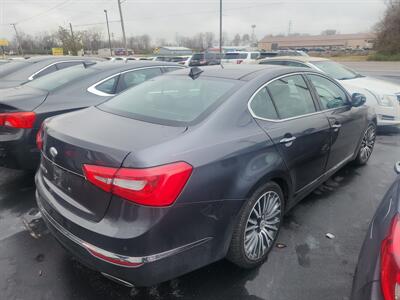 2014 Kia Cadenza Premium - Photo 4 - Cahokia, IL 62206
