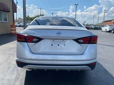 2019 Nissan Altima 2.5 S   - Photo 7 - Cahokia, IL 62206
