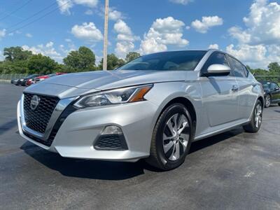 2019 Nissan Altima 2.5 S   - Photo 1 - Cahokia, IL 62206