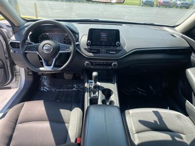 2019 Nissan Altima 2.5 S   - Photo 11 - Cahokia, IL 62206
